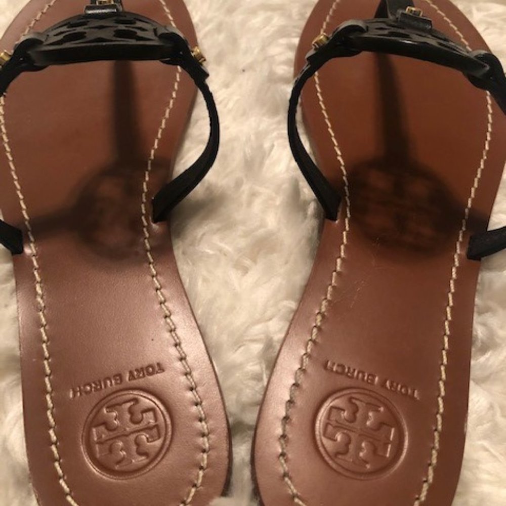 Tory Burch Gabriel Flat Thong Sandal 7.5 - Picture 2 of 9